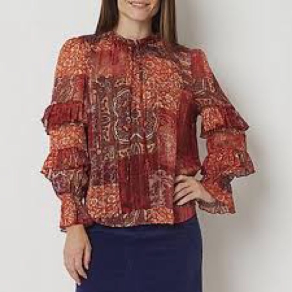 Frye and Co Lightweight Ruffled Floral Blouse